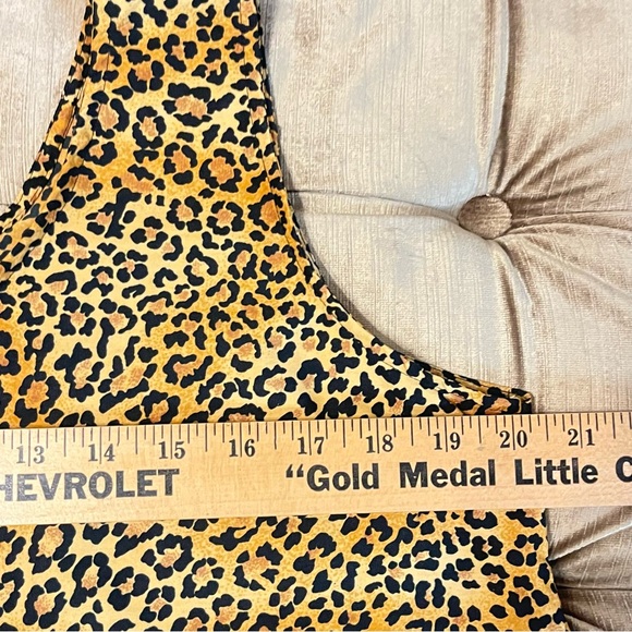 Vintage Rima Sleeveless Vest/Top Size Medium Tiger Animal Print with Tie - Picture 8 of 9